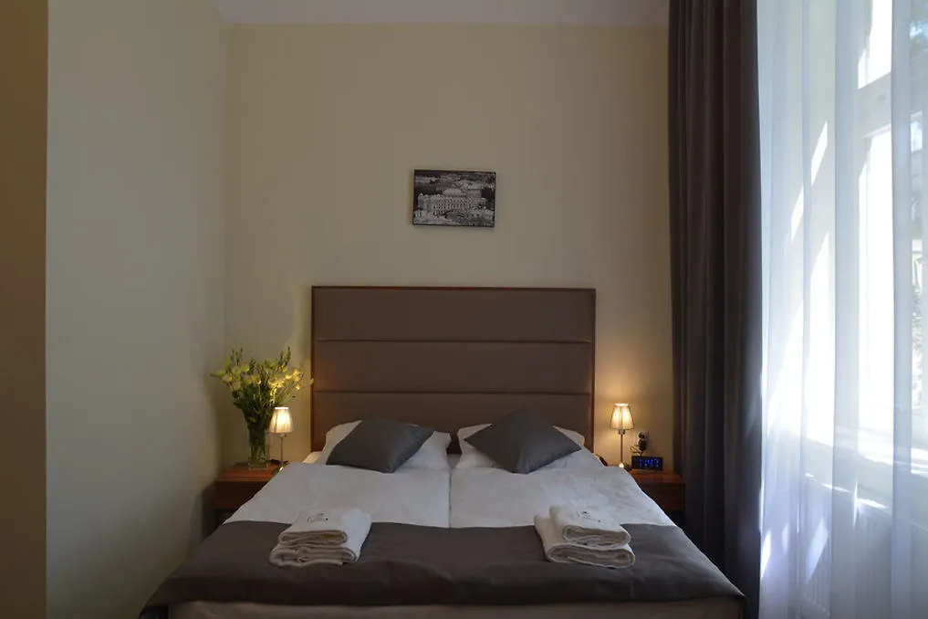 Aparthotel Old Town Krasków 3*,  Πολωνία