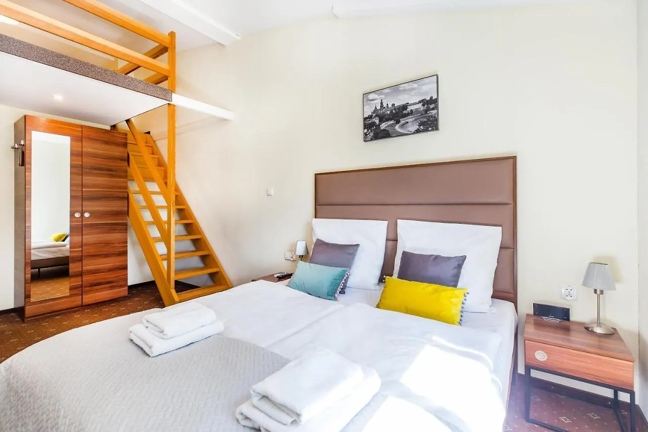 Aparthotel Old Town Краков