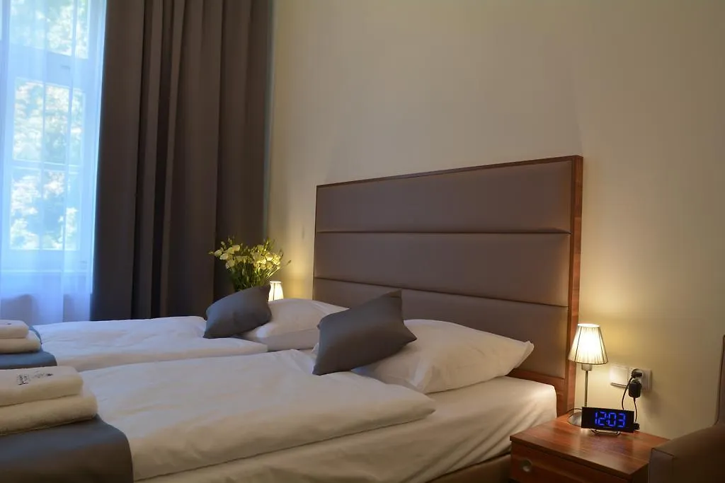 Aparthotel Old Town Краков